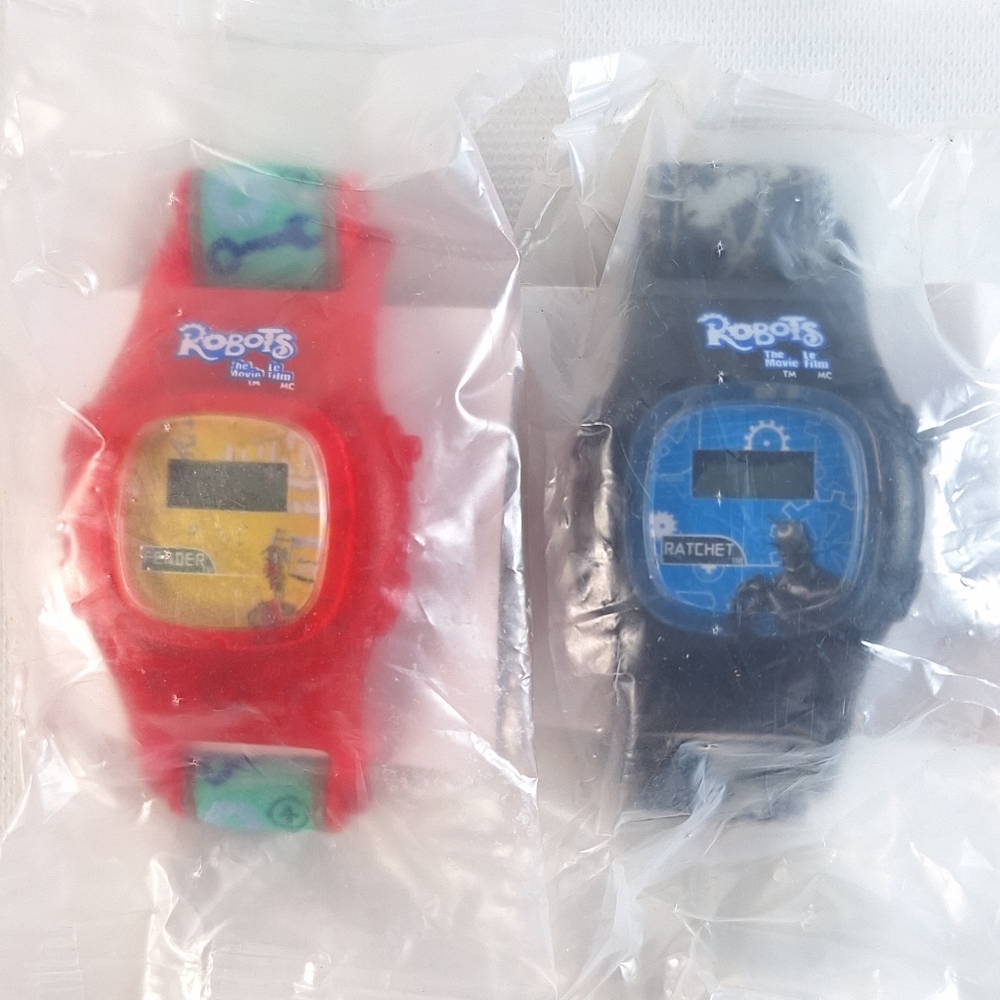 Lot of 2 Vintage Kellogg's Robots The Movie Fender & Rachet  Promotional Watches